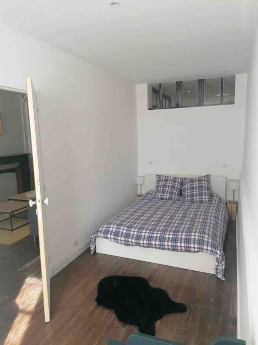 Appartement Cosy A Deux Pas De La Gare Laval  Exterior foto